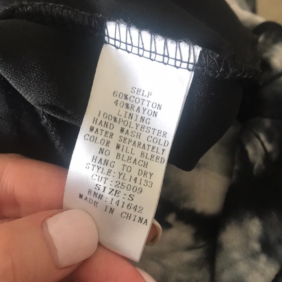 Tye-dye Flowy Pants - Picture 8 of 8